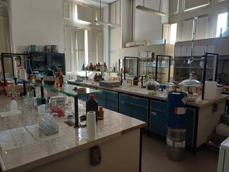 Laboratorio di Sintesi Chimica Farmaceutica 1